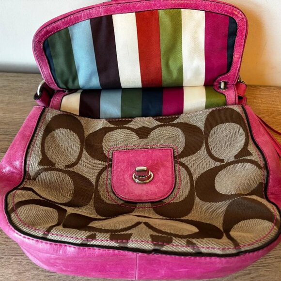 Coach Willis Legacy 70th Anniversary Signature Crossbody &Coach Chelsea Wristlet - Picture 4 of 16